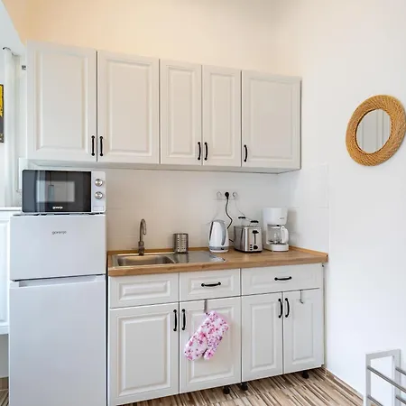 Very - Very Cozy - Quiet Sleep Apartament *