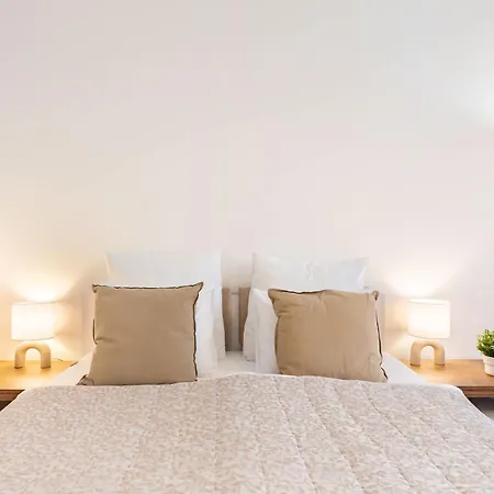Very - Very Cozy - Quiet Sleep Apartament Budapesta
